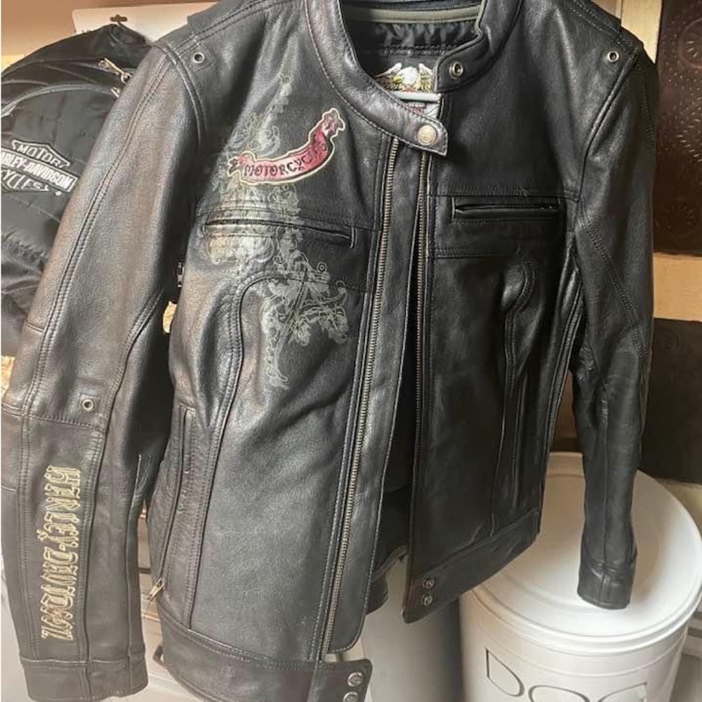 Women’s Harley Davidson Leather Jacket size Medium